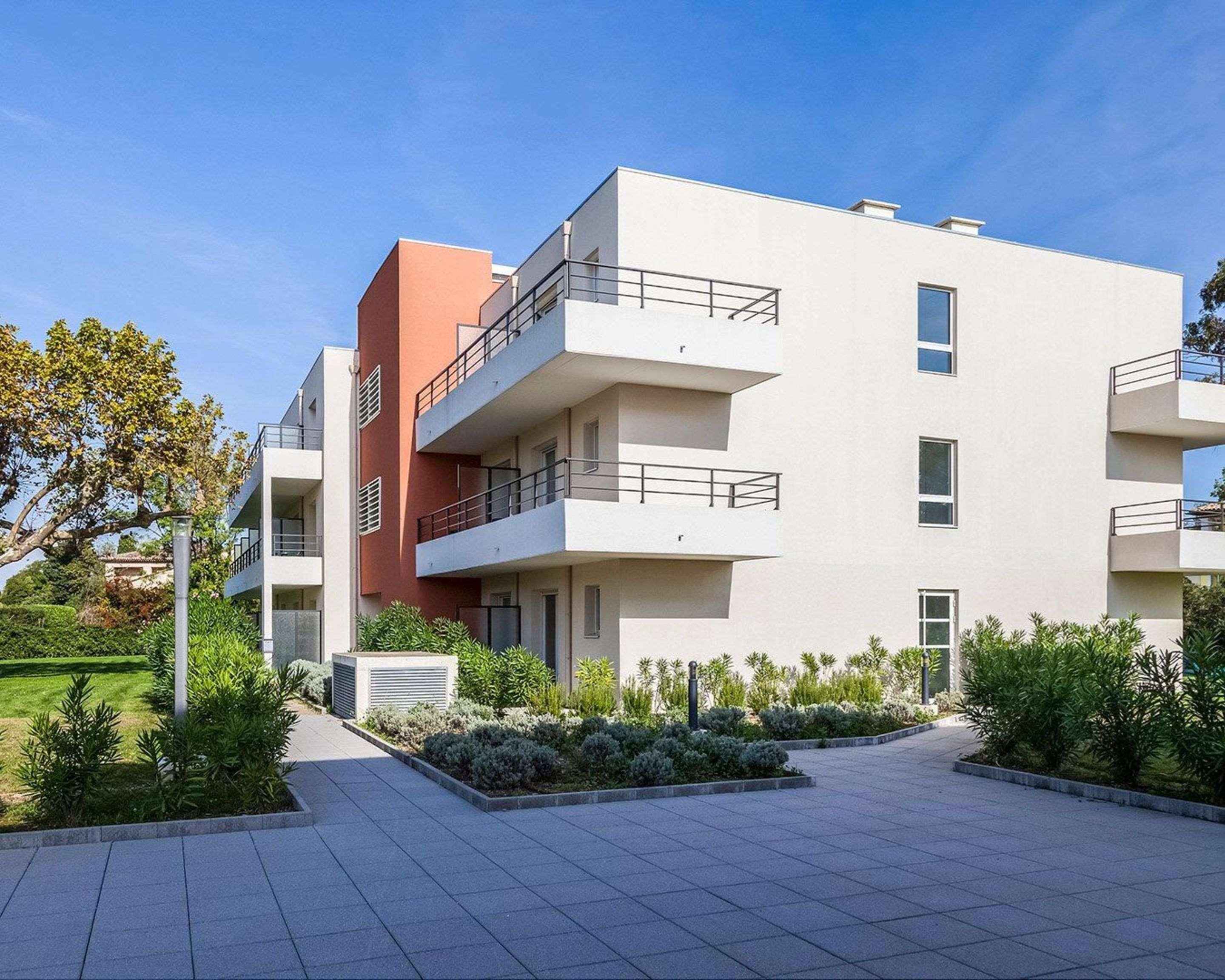 Comfort Aparthotel Cannes Mandelieu ภายนอก รูปภาพ