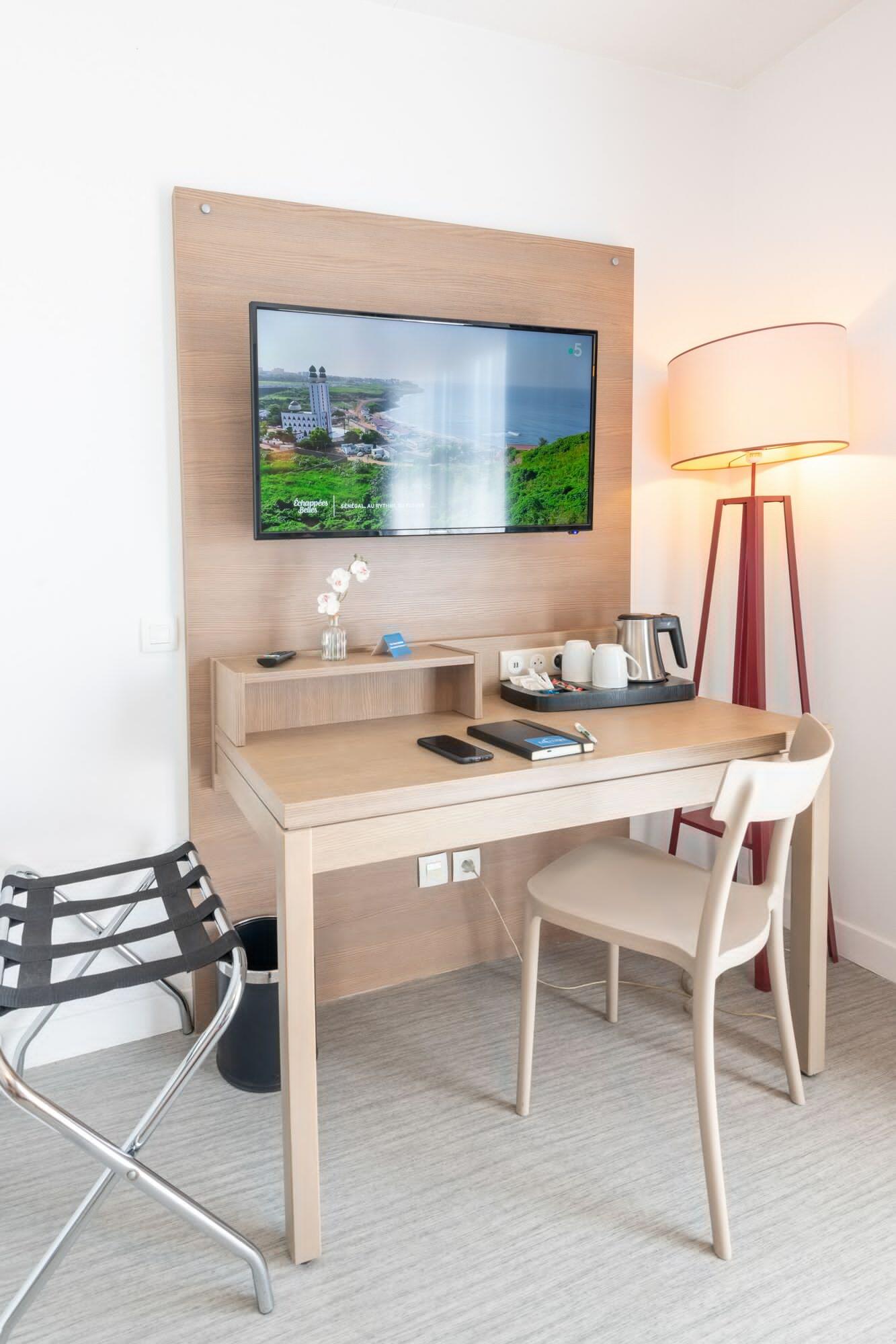 Comfort Aparthotel Cannes Mandelieu ภายนอก รูปภาพ