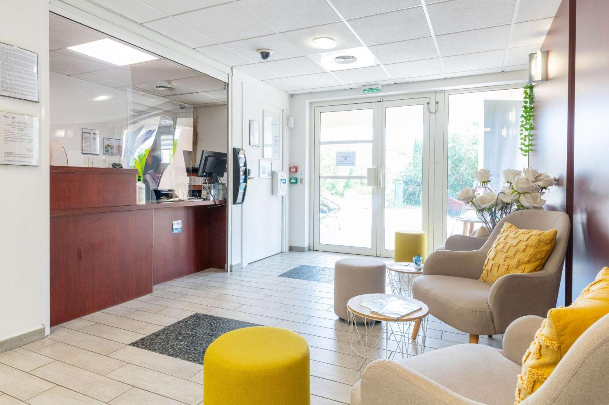 Comfort Aparthotel Cannes Mandelieu ภายนอก รูปภาพ