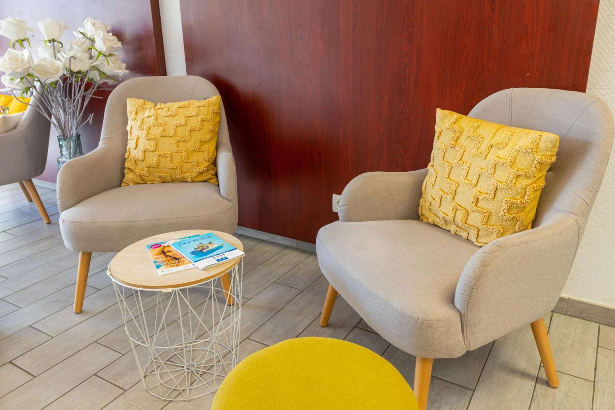 Comfort Aparthotel Cannes Mandelieu ภายนอก รูปภาพ