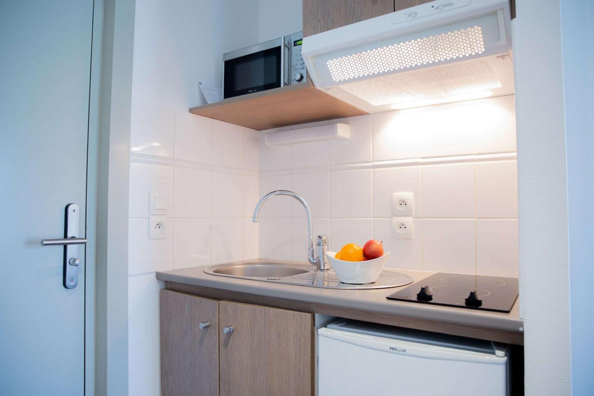 Comfort Aparthotel Cannes Mandelieu ภายนอก รูปภาพ